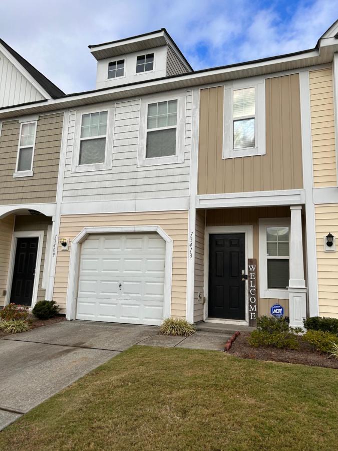 Апартаменты Cute And Cozy 5 Min From Carowinds Шарлотт Экстерьер фото